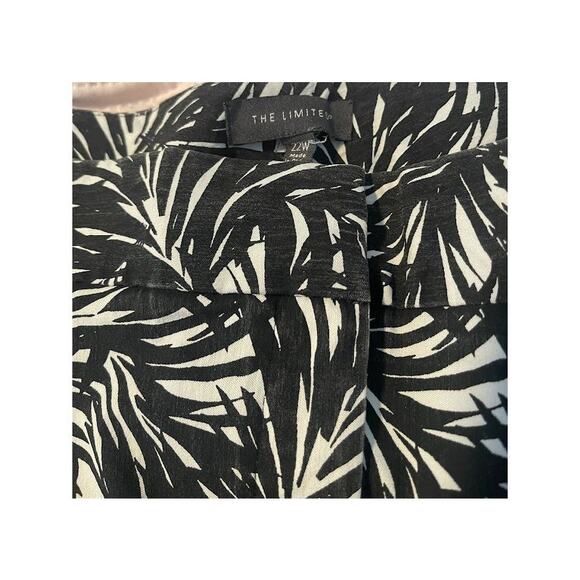 The Limited Urban Jungle Black & White Print Ankle Pant Plus Size 22W - Picture 4 of 5